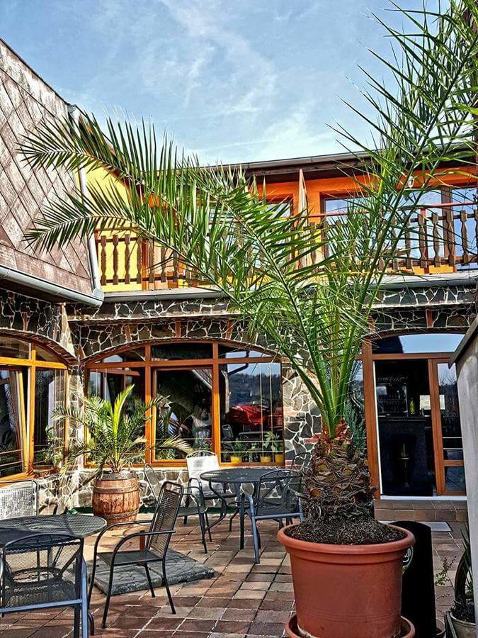 Motel Podkova Klobouky u Brna Екстериор снимка